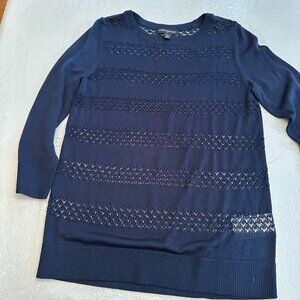 Banana Republic Dark Blue lightweight Sweater w/ 3/4 Sleeve size Small
